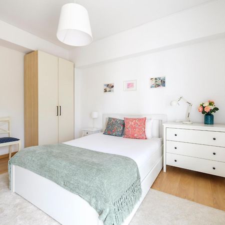 Olivais Spacious Apartment Near Airport Lissabon Exterior foto