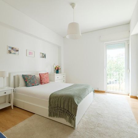 Olivais Spacious Apartment Near Airport Lissabon Exterior foto