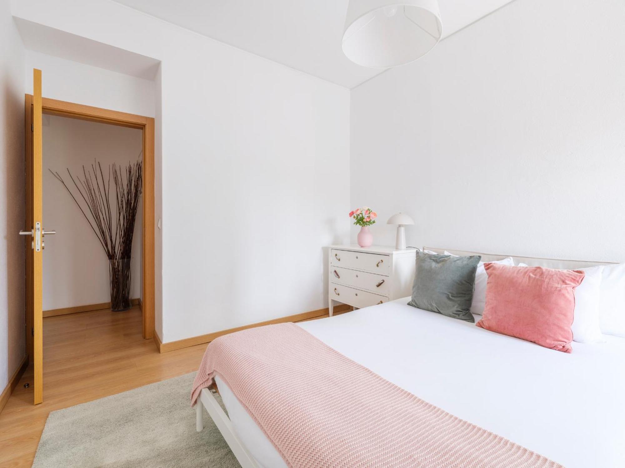 Olivais Spacious Apartment Near Airport Lissabon Exterior foto